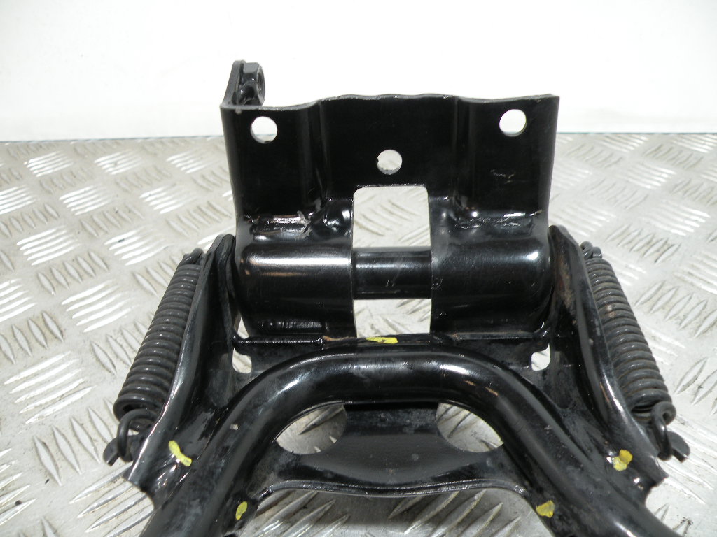 Béquille centrale APRILIA 50 SR MOTARD 2t -2019-