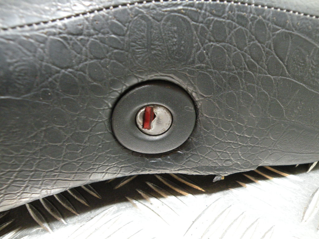 Selle APRILIA 50 SCARABEO 4t -2009-