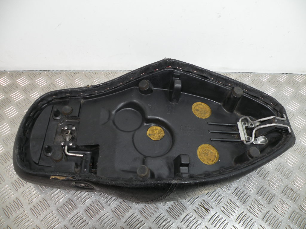 Selle APRILIA 50 SCARABEO 4t -2009-