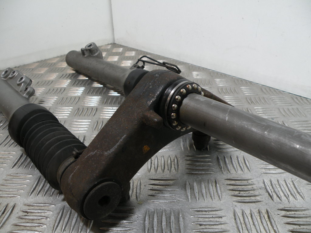 Fourche YAMAHA 125 CYGNUS 4t -2006-