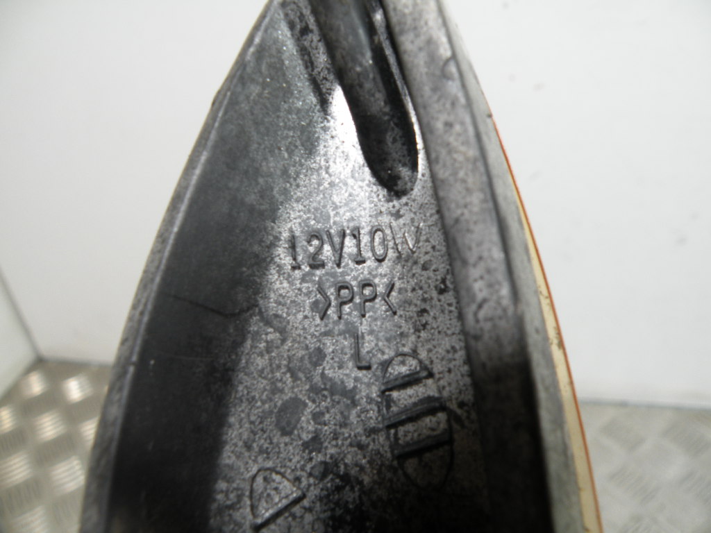 Clignotant avant YAMAHA 125 CYGNUS 4t -2006-