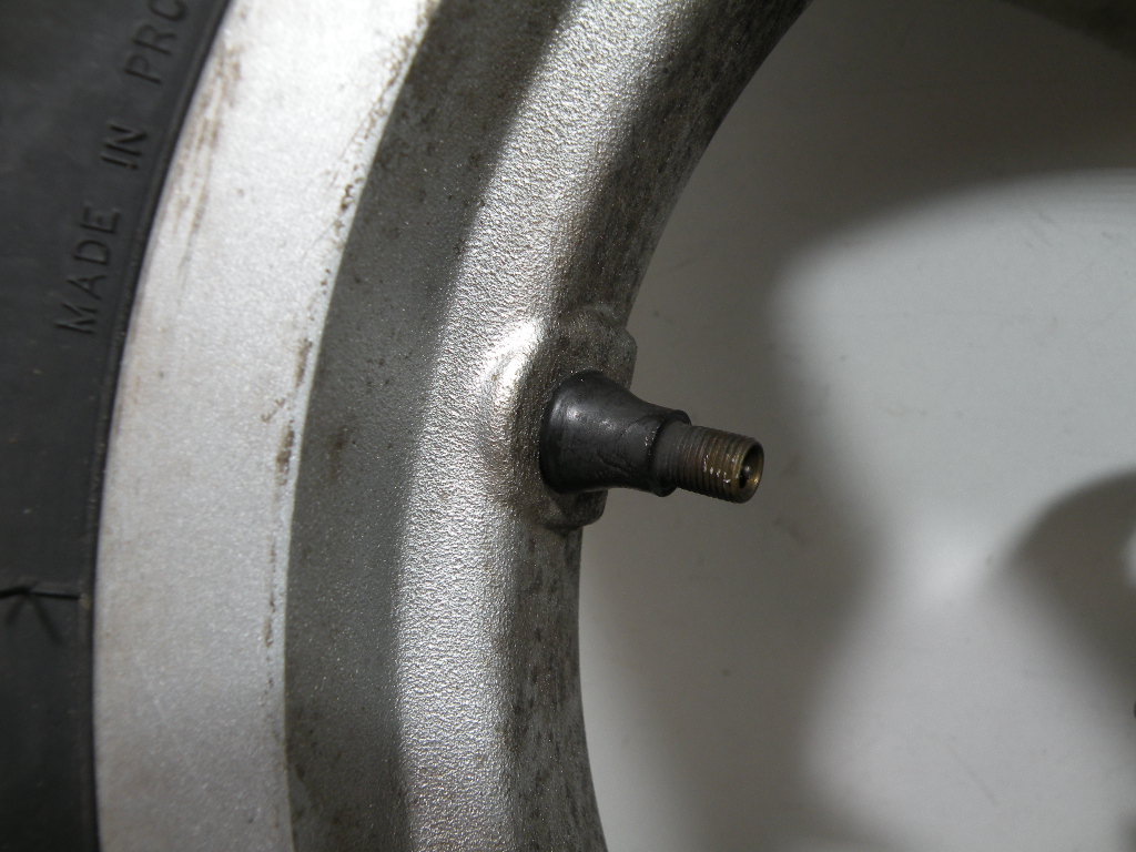 Roue avant PEUGEOT 125 VIVACITY 4t -2011-