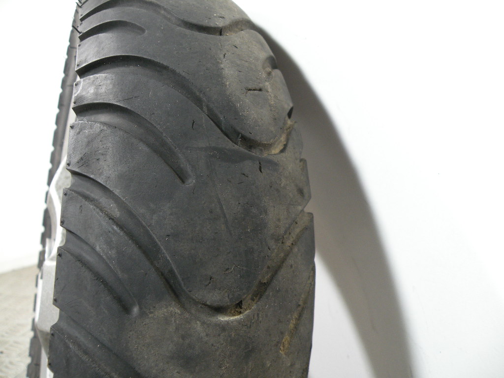 Roue avant PEUGEOT 125 VIVACITY 4t -2011-