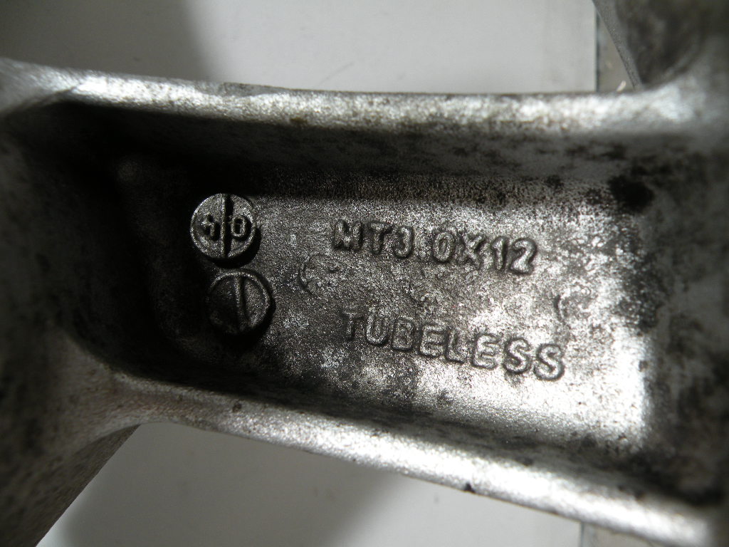 Roue avant PEUGEOT 125 VIVACITY 4t -2011-