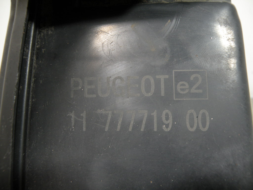 Boite à air PEUGEOT 125 VIVACITY 4t -2011-