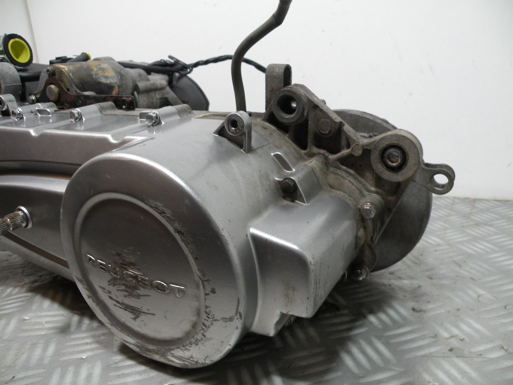 Moteur PEUGEOT 125 VIVACITY 4t -2011- (P152QMI-A)(16 876 km)