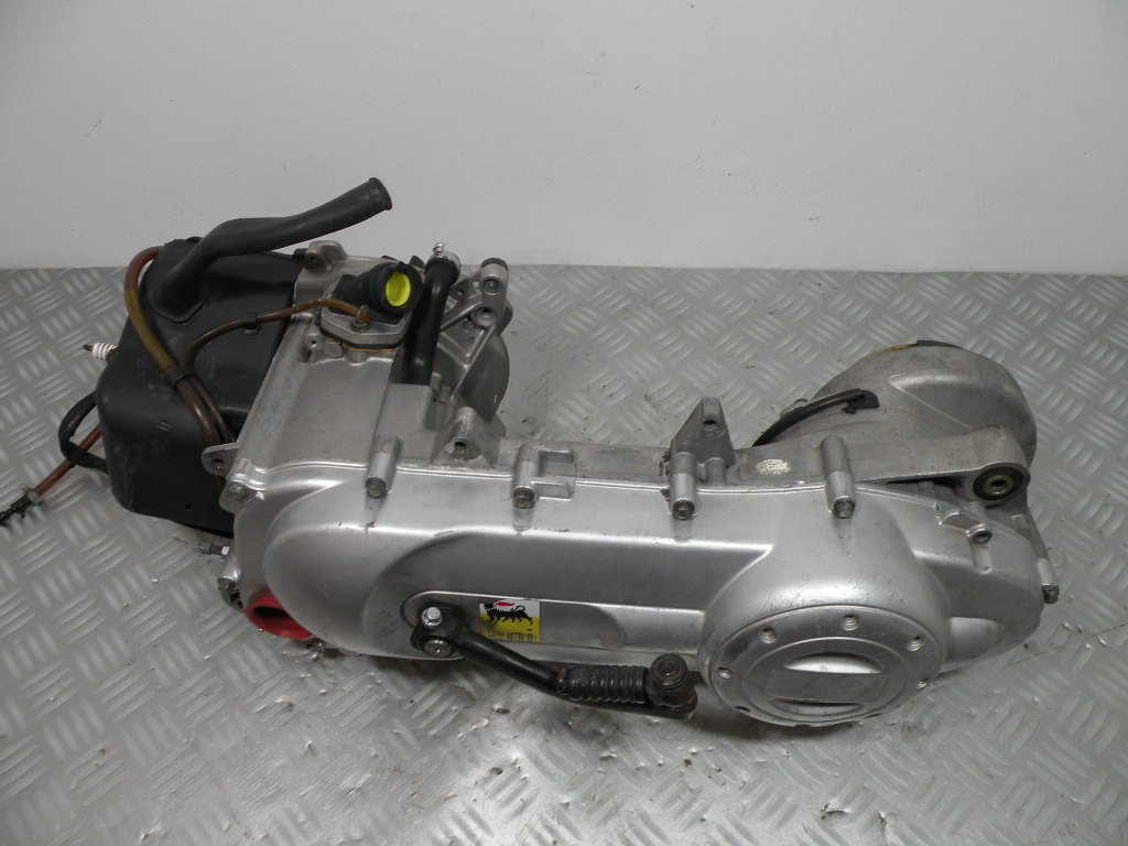 Moteur PIAGGIO 50 FLY 2t -2014- (C448M)(24 889 km)