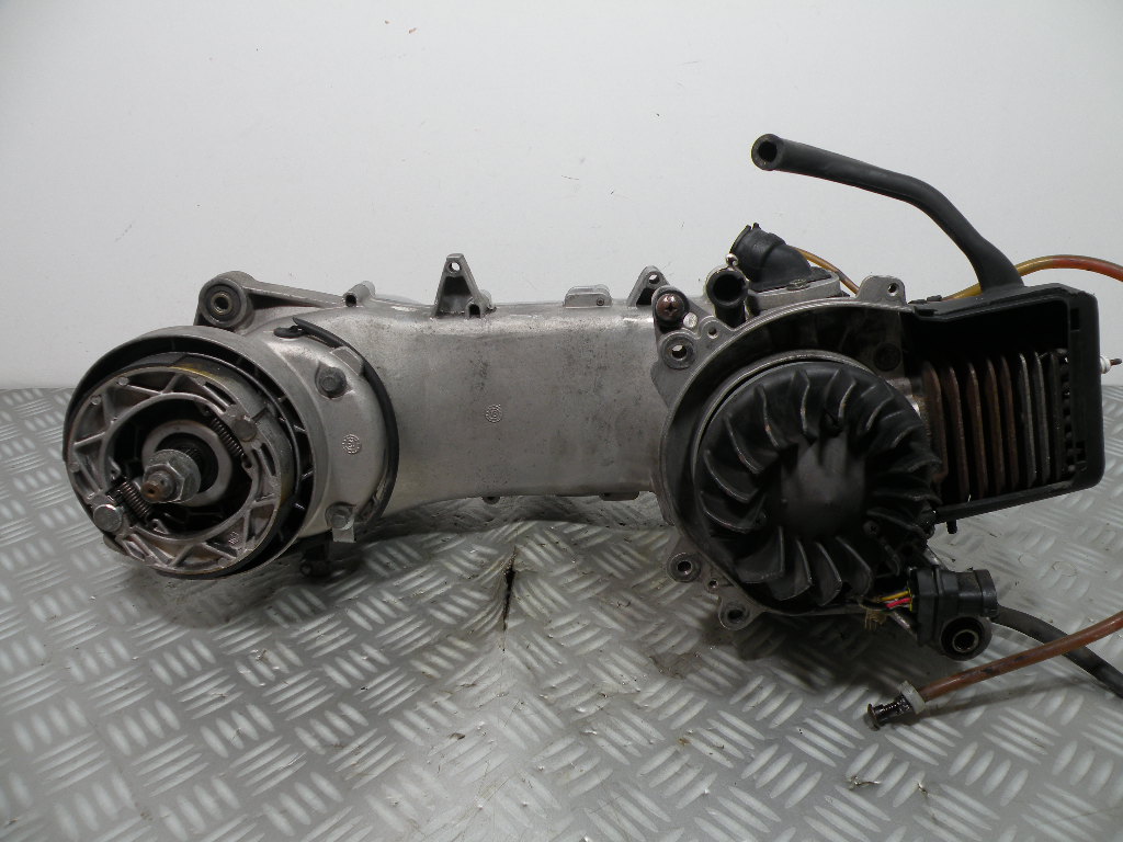 Moteur PIAGGIO 50 FLY 2t -2014- (C448M)(24 889 km)