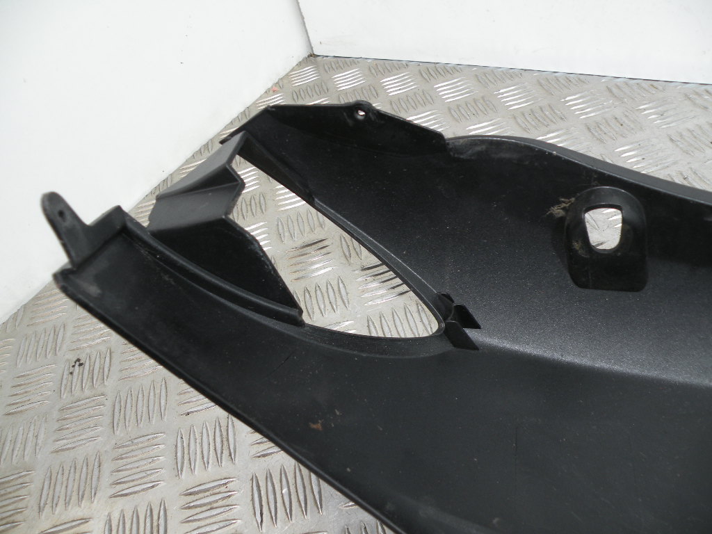 Carrénage latéral gauche PIAGGIO 50 FLY 2t -2014-