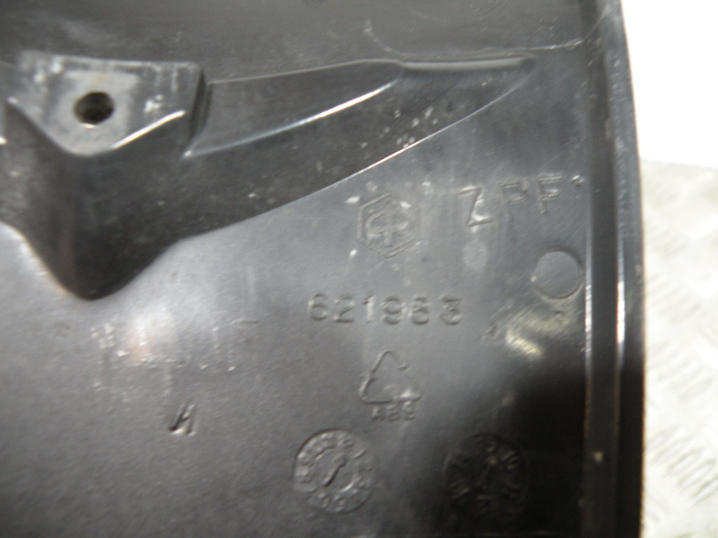 Carénage de face avant PIAGGIO 50 FLY 2t -2014-