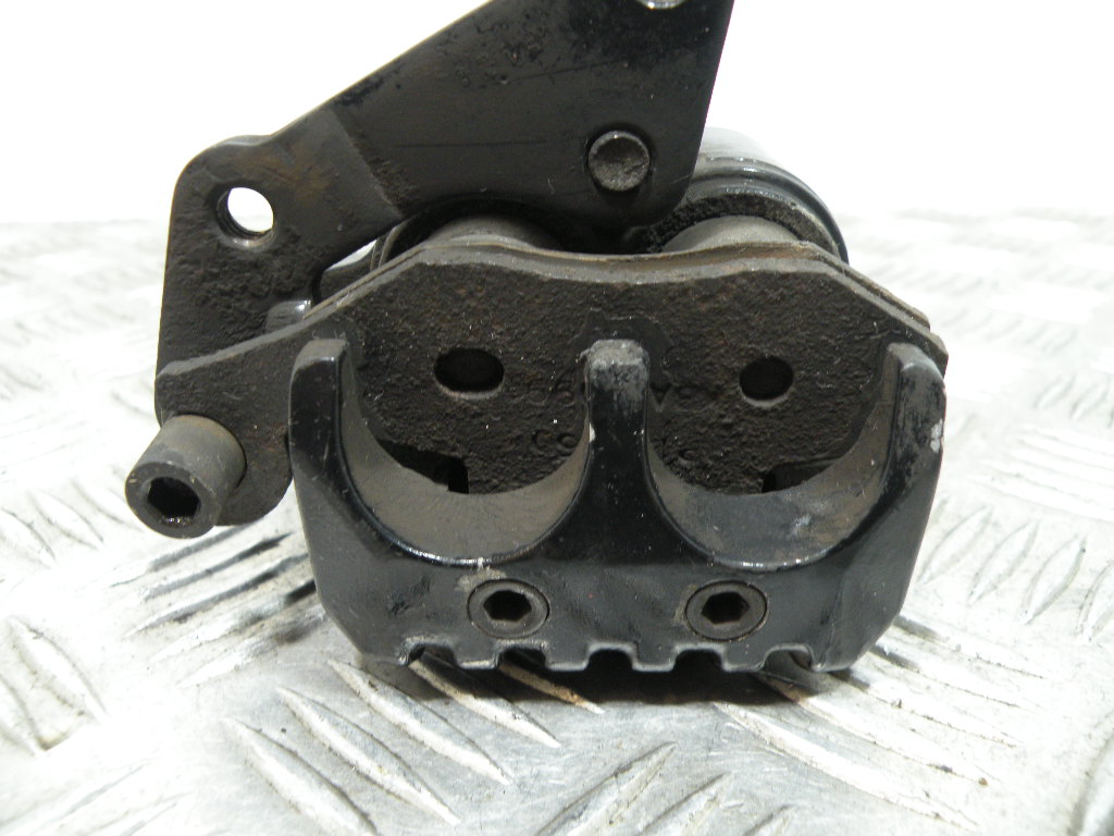 Étrier avant PIAGGIO 50 FLY 2t -2014-