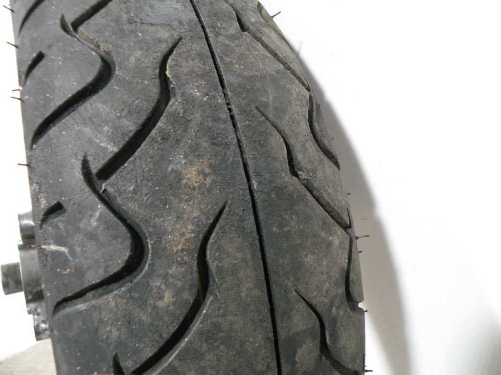 Roue avant PEUGEOT 100 ELYSEO 2t -2003-