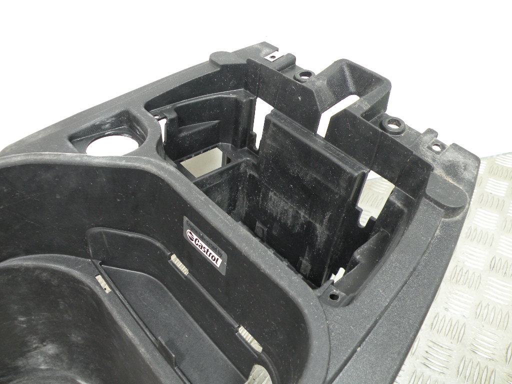 Coffre sous selle PIAGGIO 50 NRG 2t -2010-