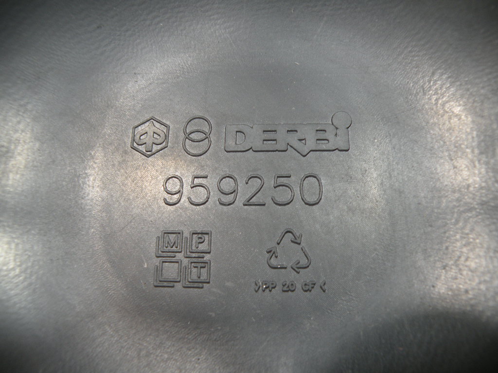 Trappe de visite PIAGGIO 50 NRG 2t -2010-