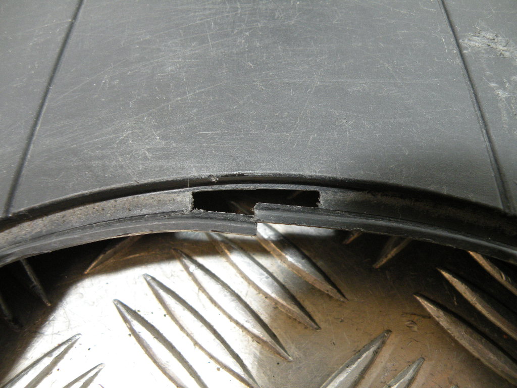 Carénage de réservoir PIAGGIO 50 NRG 2t -2010-