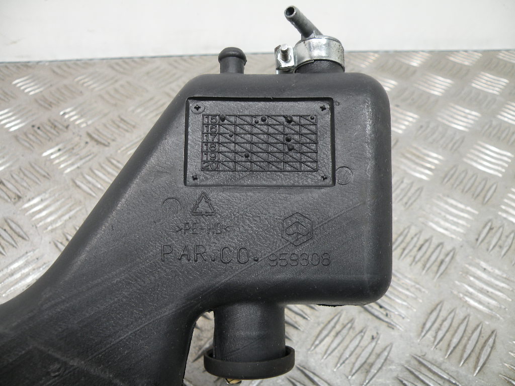 Réservoir d’huile PIAGGIO 50 NRG 2t -2010-
