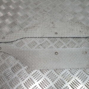 Tapis marche pied PIAGGIO 50 NRG 2t -2010-