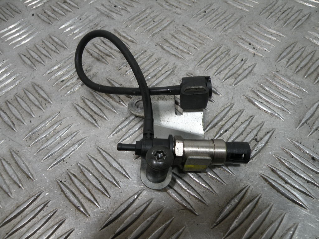 Capteur de pression d’air PIAGGIO 50 NRG 2t -2010-