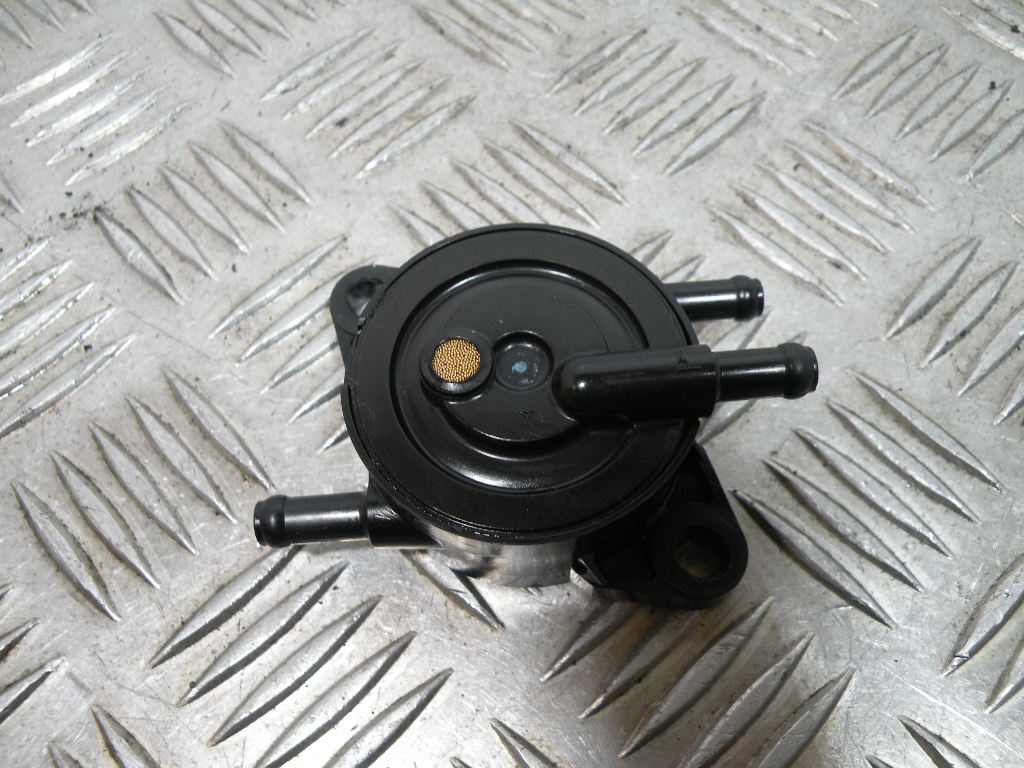 Pompe à essence PIAGGIO 50 NRG 2t -2010-