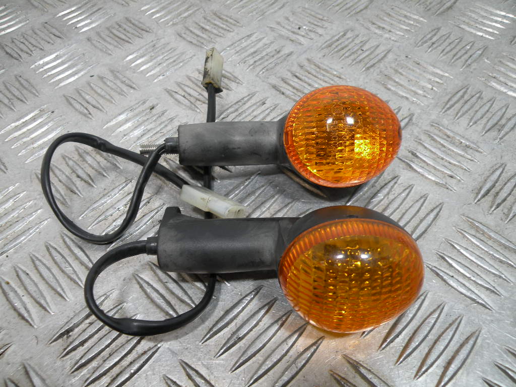 Clignotant avant PEUGEOT 50 LUDIX 2t -2007-