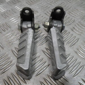 Repose pied PEUGEOT 50 LUDIX 2t -2007-