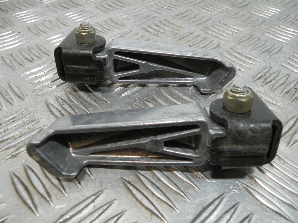 Repose pied PEUGEOT 50 LUDIX 2t -2007-