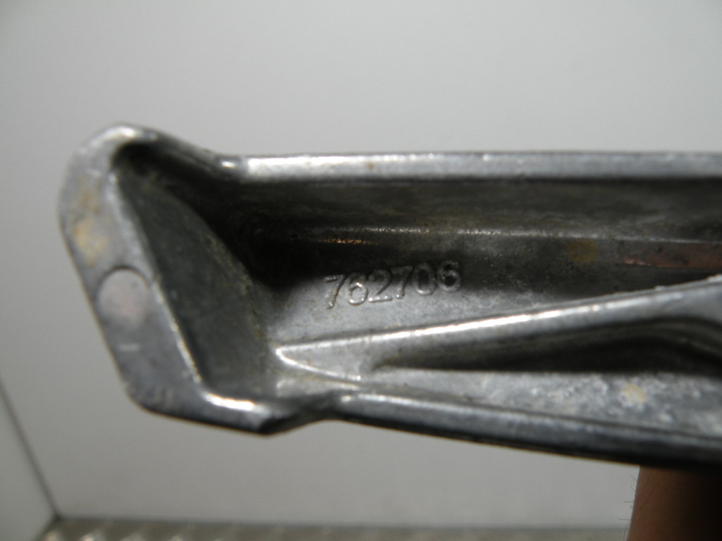 Repose pied PEUGEOT 50 LUDIX 2t -2007-