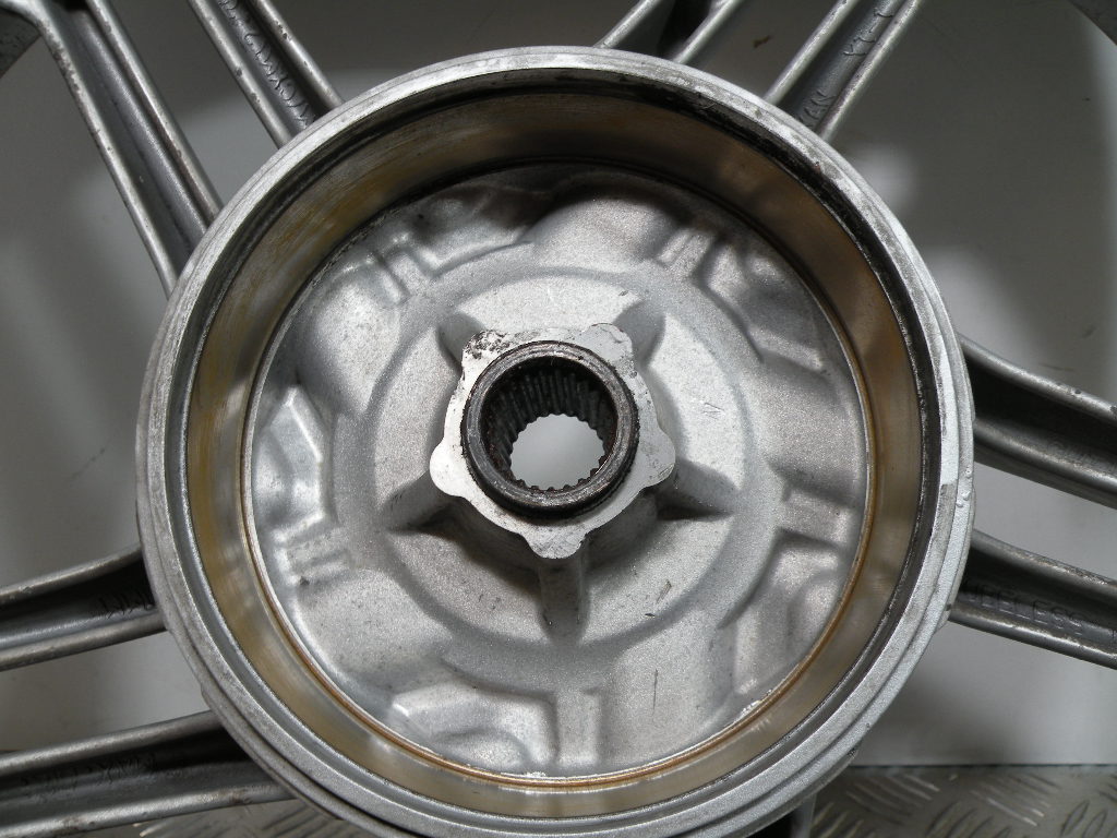 Roue arrière MBK 125 OCEO 4t -2013-