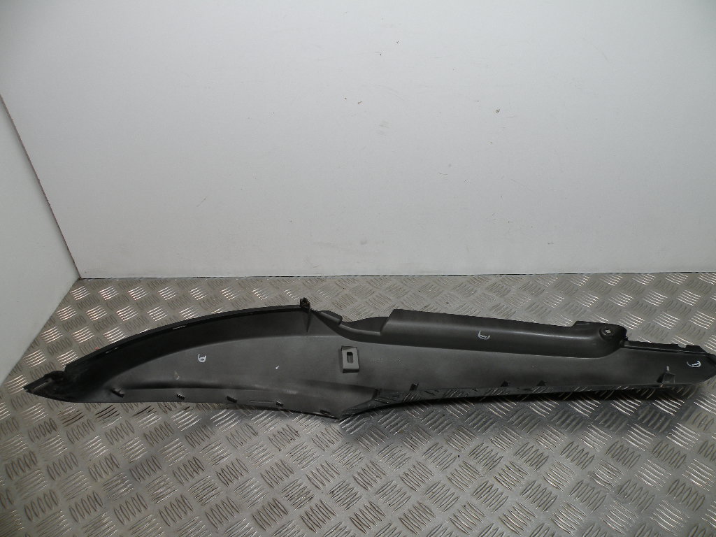 Carénage latéral droit MBK 125 OCEO 4t -2013-