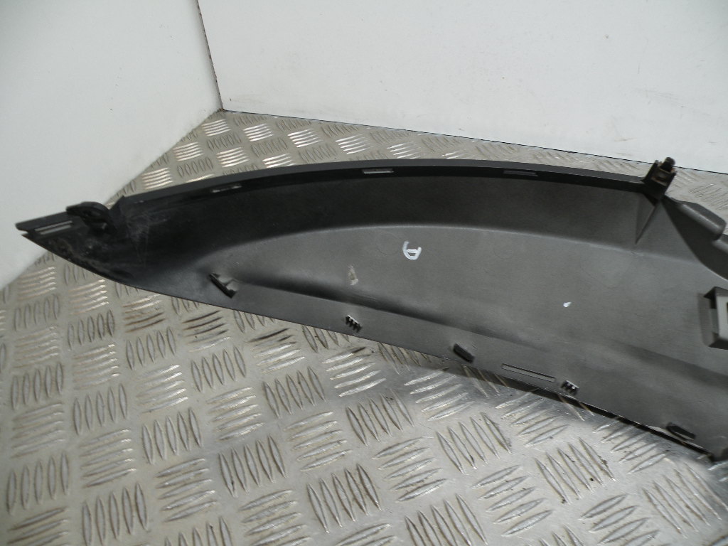 Carénage latéral droit MBK 125 OCEO 4t -2013-
