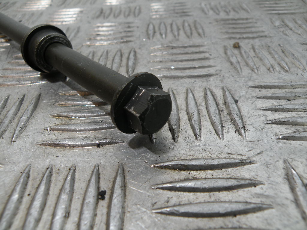 Axe roue avant SYM 50 ORBIT III 4t -2019-