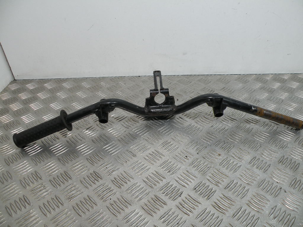 Guidon VESPA 125 GTS 4t -2006-