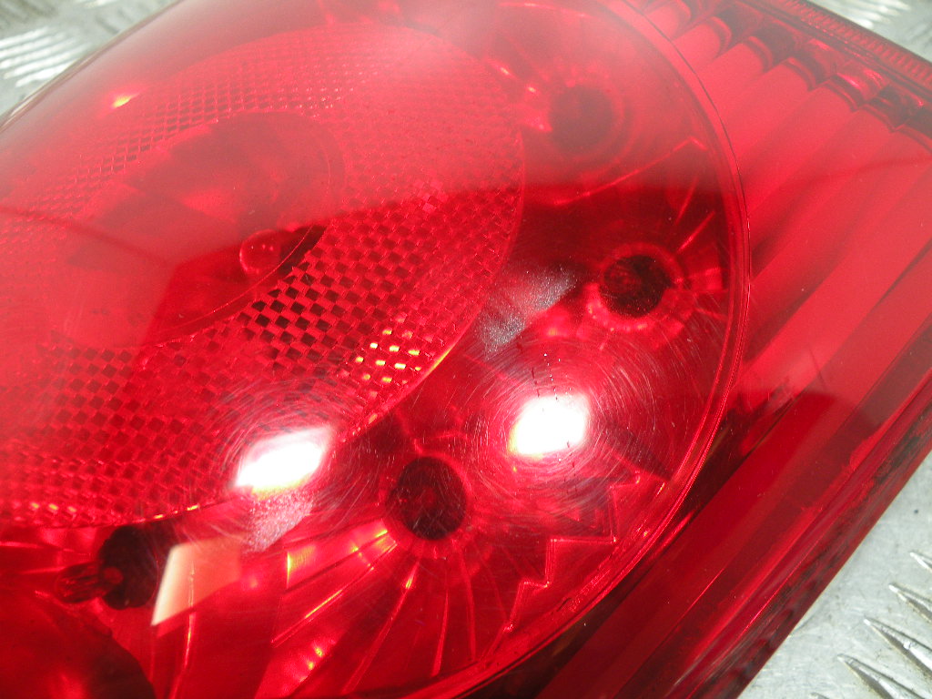 Feu arrière VESPA 125 GTS 4t -2006-