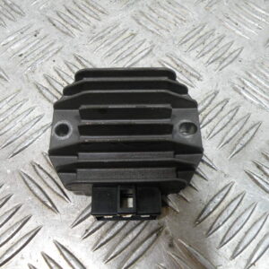Régulateur VESPA 125 S 4t -2006-