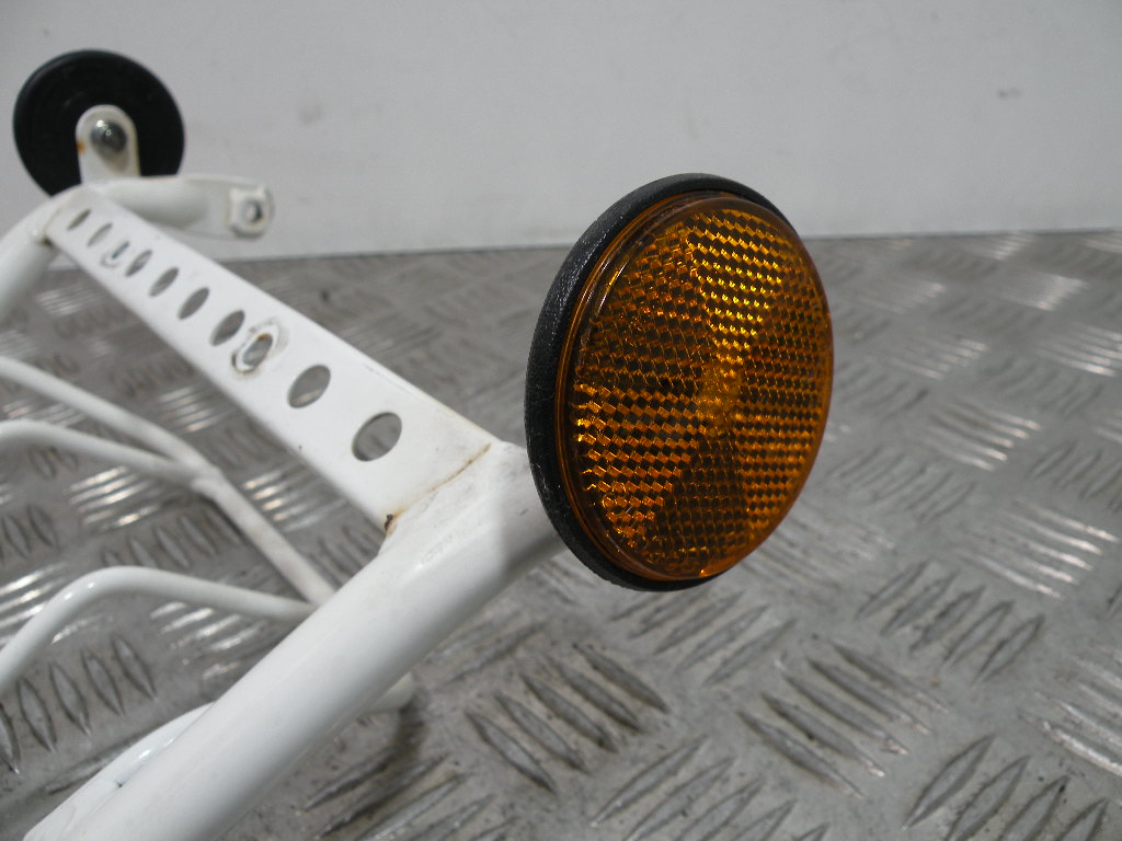 Support de phare avant HONDA 50 ZOOMER 2t -2012-