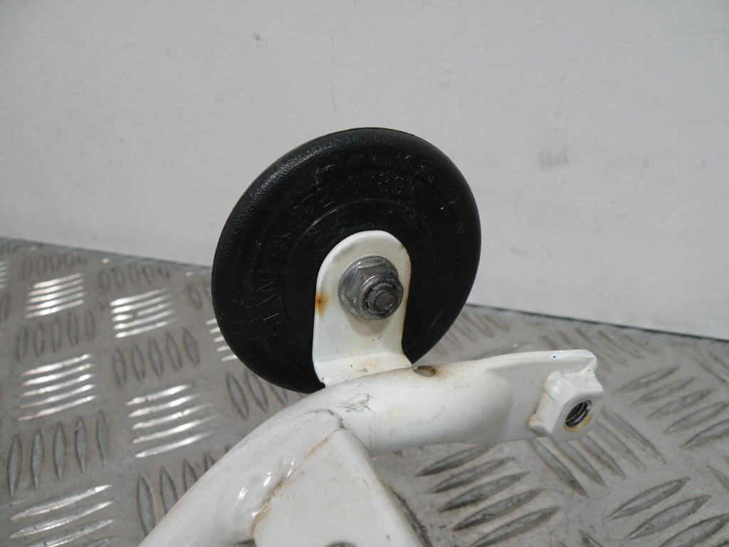 Support de phare avant HONDA 50 ZOOMER 2t -2012-