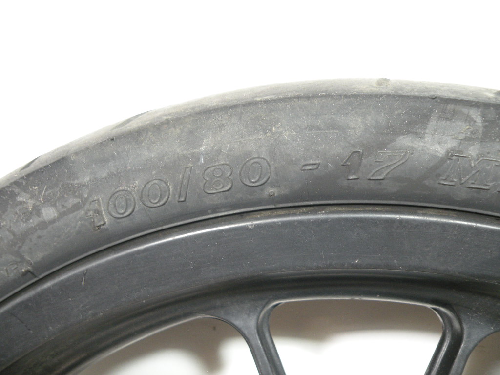 Roue avant DERBI SENDA 50 DRD 2t -2011-