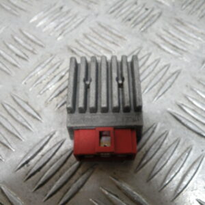 Régulateur de tension DERBI SENDA 50 DRD 2t -2011-