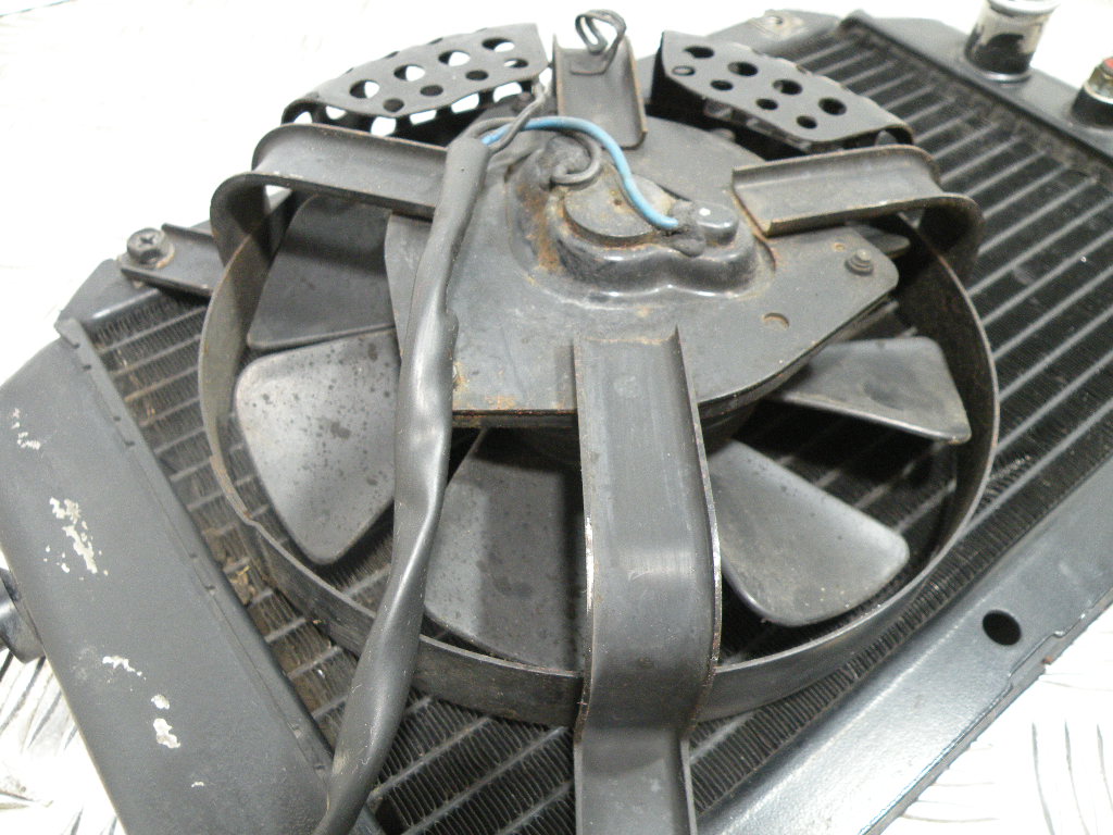 Radiateur avec ventilateur KAWASAKI VN 800 VULCAN 4t -1995-