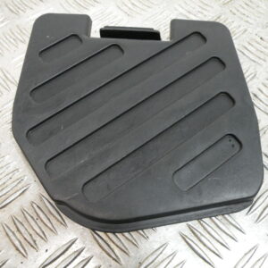 Carénage intérieur arrière gauche SUZUKI 400 BURGMAN 4t -2012-