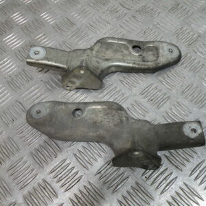 Support marche pied SUZUKI 400 BURGMAN 4t -2012-