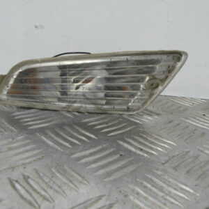 Clignotants avant droit VESPA 125 GTS 4t -2007-