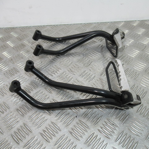Platines repose pieds passager YAMAHA 125 YZF-R 125 – 2010 –