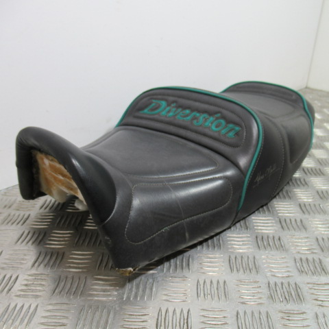 Selle YAMAHA 600 DIVERSION – 1997 –