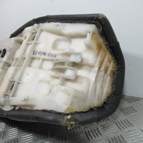 Selle YAMAHA 600 DIVERSION – 1997 –