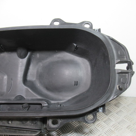 Coffre sous selle HONDA 125 FORZA – 2016 –