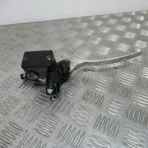 Maitre cylindre droit HONDA 125 FORZA – 2016 –