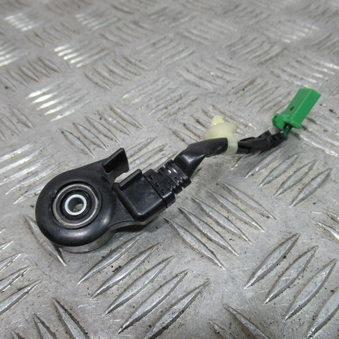 Contacteur de béquille latérale HONDA 125 FORZA – 2016 –