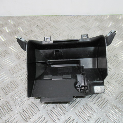 Carénage batterie HONDA 125 FORZA – 2016