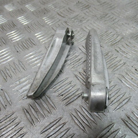 Repose pieds HONDA 125 FORZA – 2016 –